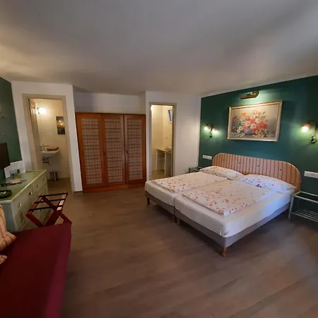 U Paradisu Couette-café 3*